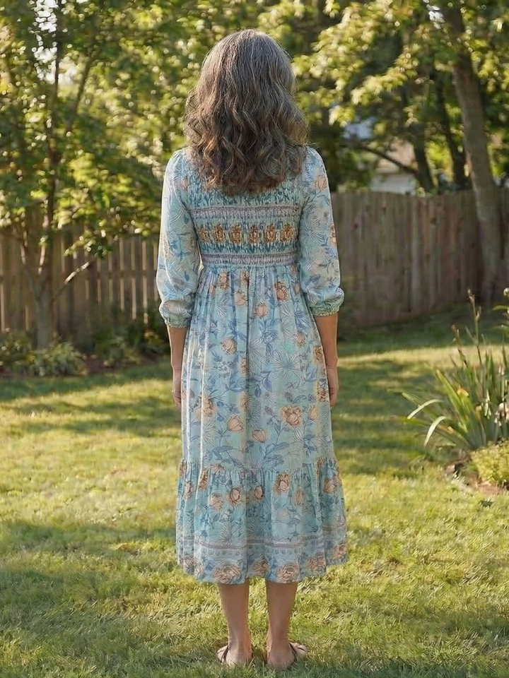 Mariselle | Half Sleeve Smocked Floral Midi Dress